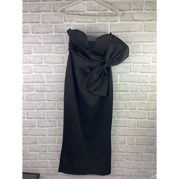 Miss Ord Black Strapless Maxi Gown with Oversized Bow – Size M - Picture 1 of 9
